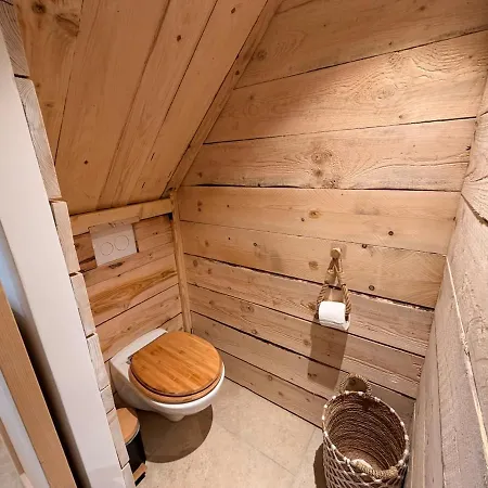 Daire La Parenthese Remoise With Sauna And Jacuzzi *