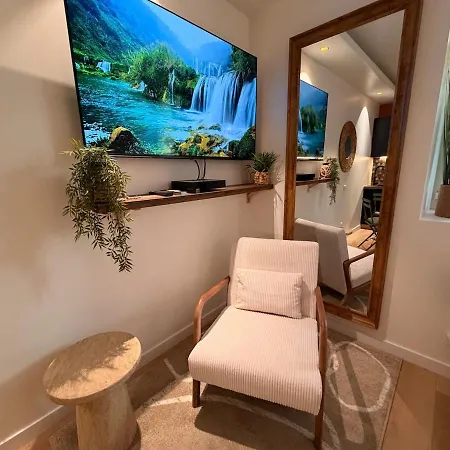 La Parenthese Remoise With Sauna And Jacuzzi Reims