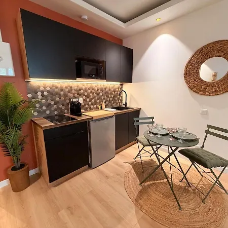 La Parenthese Remoise With Sauna And Jacuzzi *
